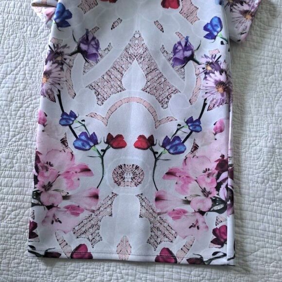 Hope & Ivy Mini Pencil Dress Floral Mirrored Print Cocktail Slit Summer Size 2 - Picture 6 of 13